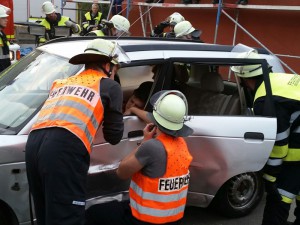 10. Mai 2016 Monatsübung THL PKW